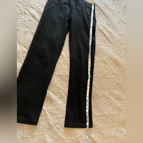 BETABRAND black six button petite pull on pants - Picture 7 of 10